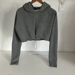 GYMSHARK GRAY CROP TOP HOODIE M